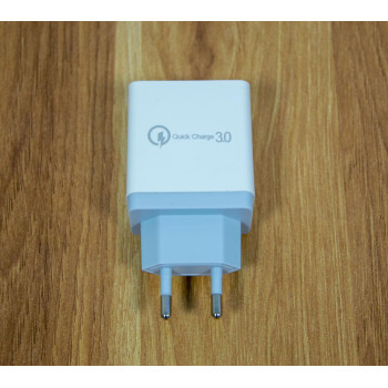 Блочок для зарядки телефона на 4 разъема Fast Charge AR430 (6926) 17.5 Вт, зарядка для телефона Блочок для зарядки телефона на 4 разъема Fast Charge AR430 (6926) 17.5 Вт, зарядка для телефона