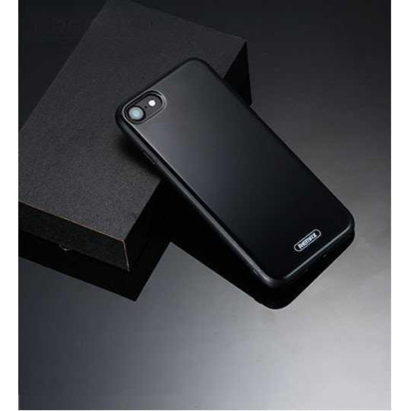 Матовый силиконовый чехол Jet для iPhone 7 черный Remax 701202