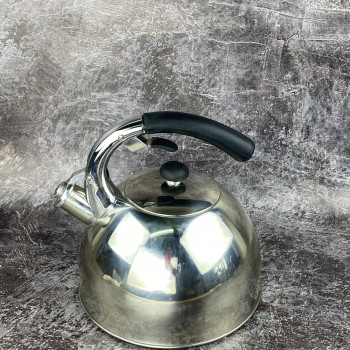 Чайник со свистком Frico FRU-762 3 л