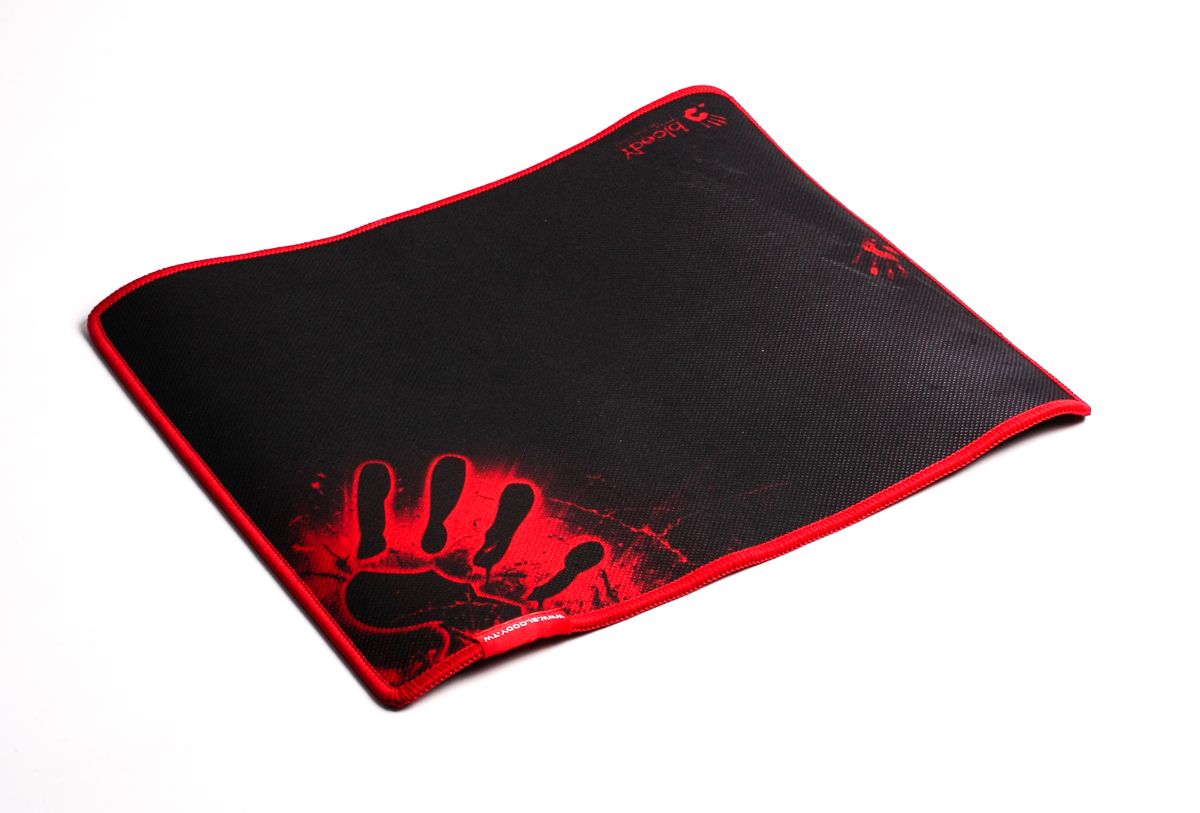 Игровая поверхность для мыши и клавиатуры Bloody B-081 35х28 см черный