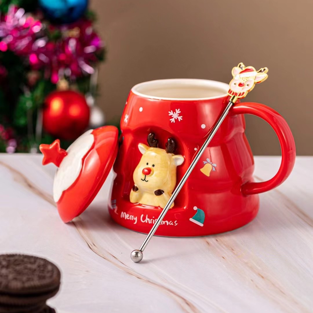 Кружка с крышкой новогодняя Merry Christmas 13665 400 мл красная Кружка с крышкой новогодняя Merry Christmas 13665 400 мл красная