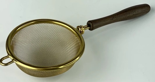Сито с ручкой Olens Волнат 102-1340 20 см золотистое Сито с ручкой Olens Волнат 102-1340 20 см золотистое