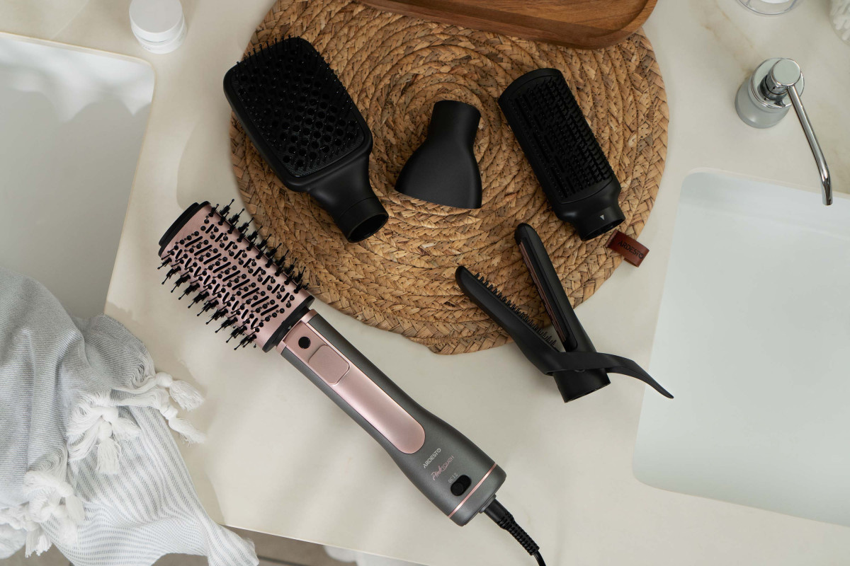 Фен-щетка Ardesto Brush Pink TouСh HD-СR300PT 1200 Вт