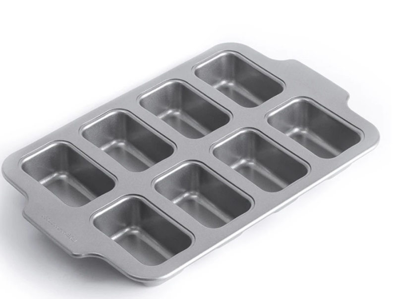 Форма для выпечки кексов KitchenAid СС006068-001 38.7х24.4х4 см серая Форма для выпечки кексов KitchenAid СС006068-001 38.7х24.4х4 см серая