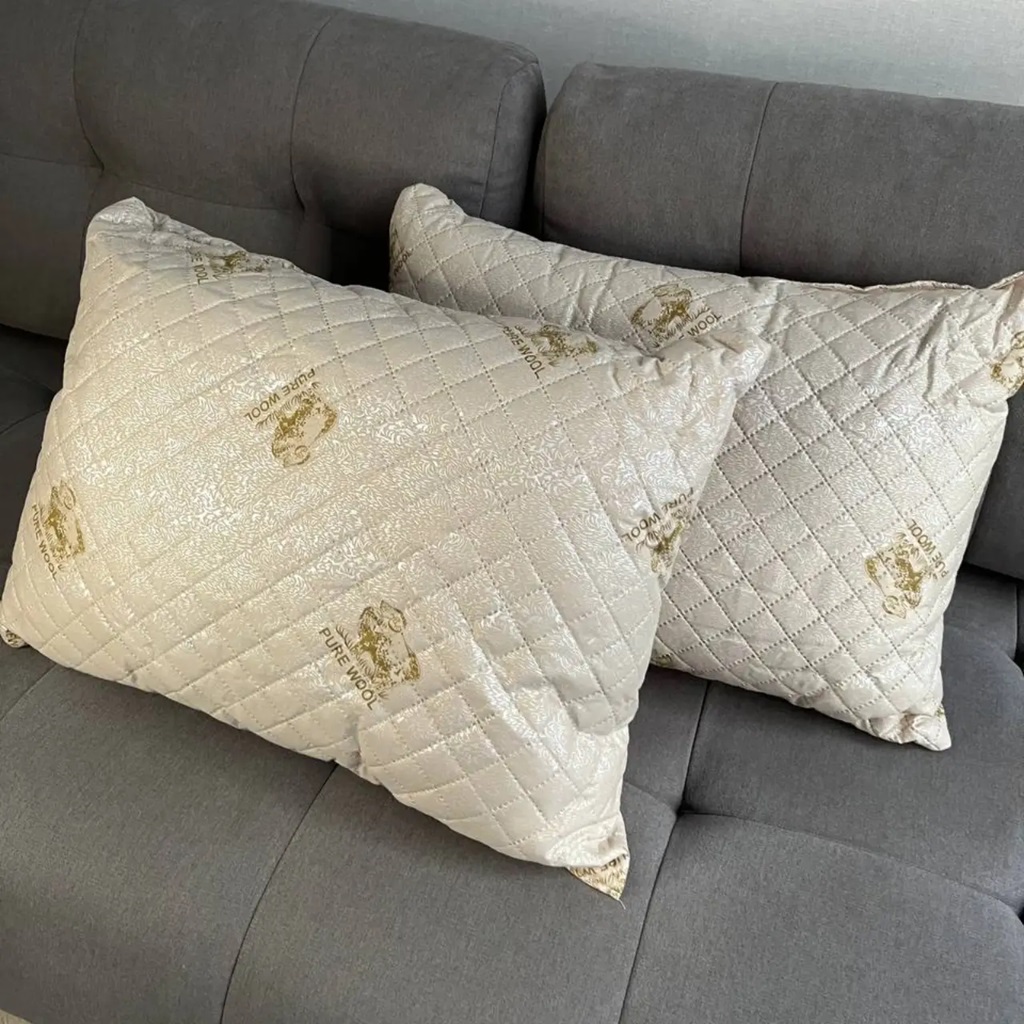 Подушка стеганая из натуральной овчины Leri Max Pure Wool 21509 70х50 см бежевая