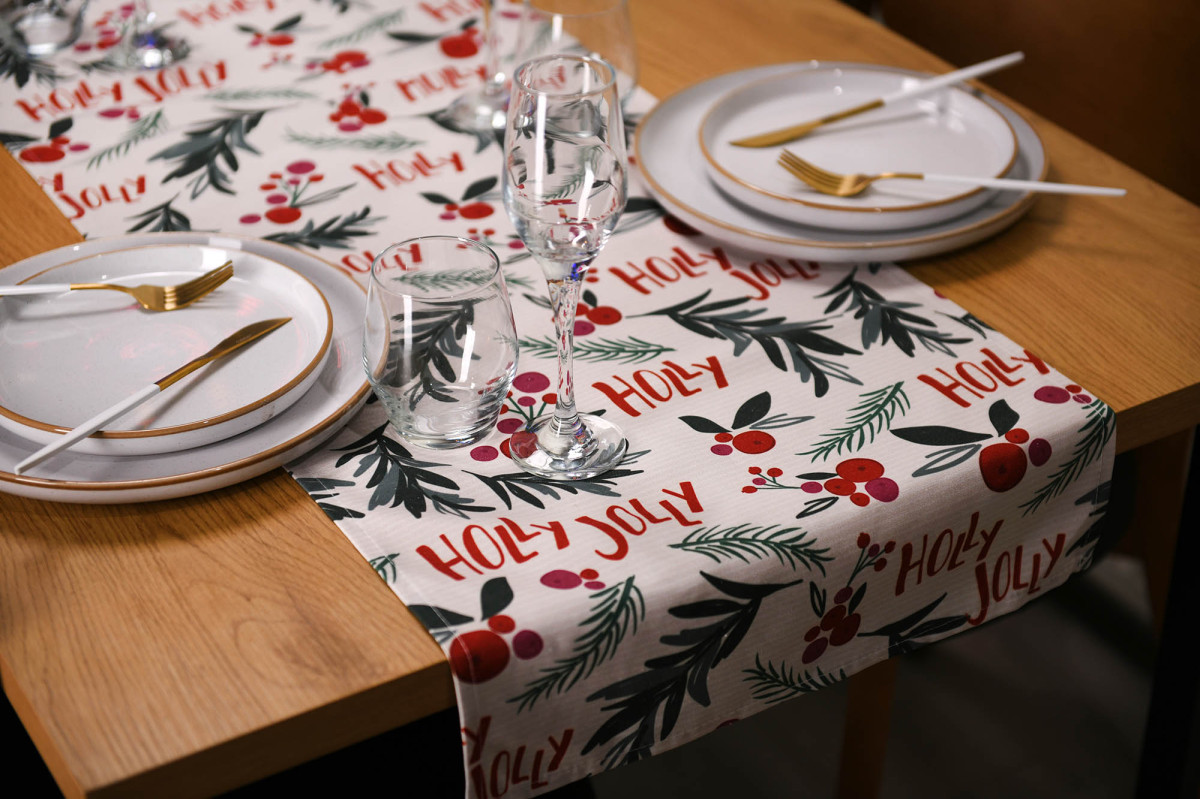 Раннер Ardesto Happy Holidays ART01HW 40х140 см белый остролист