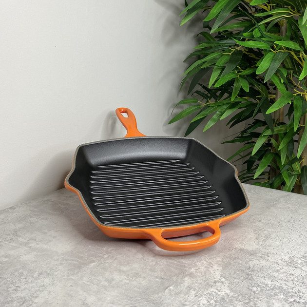Сковорода гриль Le Creuset Square Grillet 20183260900422 26 см огненная