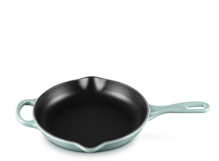 Сковорода универсальная Le Creuset Round Skillet 20182237170422 23 см морская соль