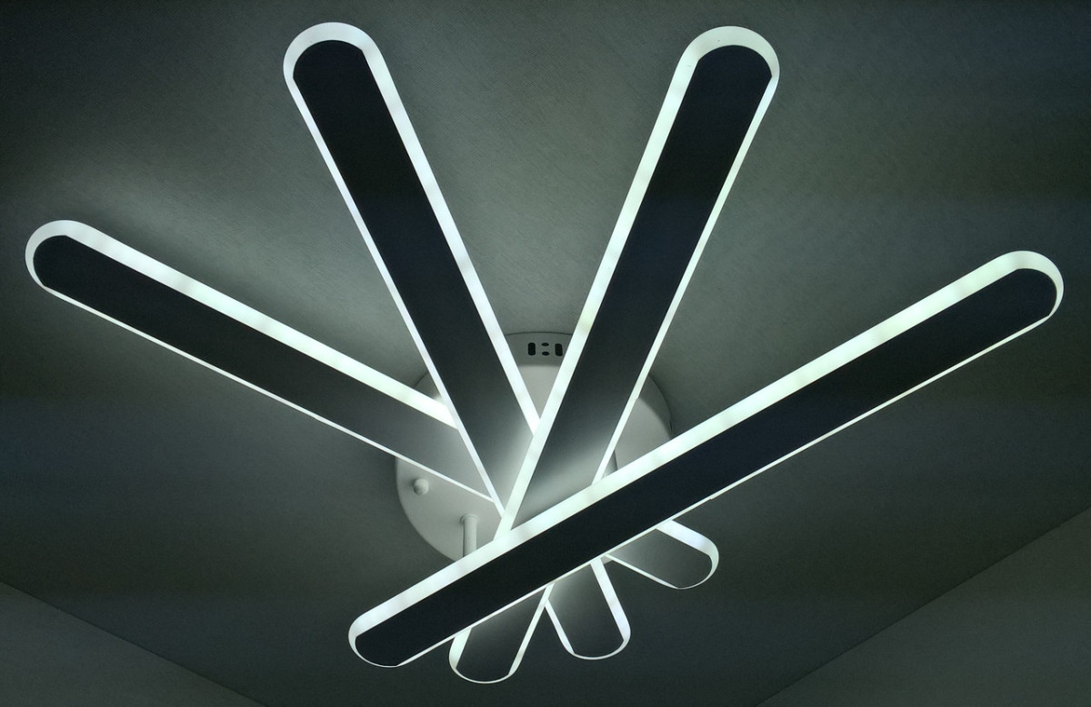 Люстра светодиодная потолочная LED светильник для квартиры на потолок лэд 25331 Белый 12х51х60 см. Люстра светодиодная потолочная LED светильник для квартиры на потолок лэд 25331 Белый 12х51х60 см.